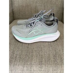 Asics Gel Nimbus 27 Women's Running Shies Gray/Green Sz 8